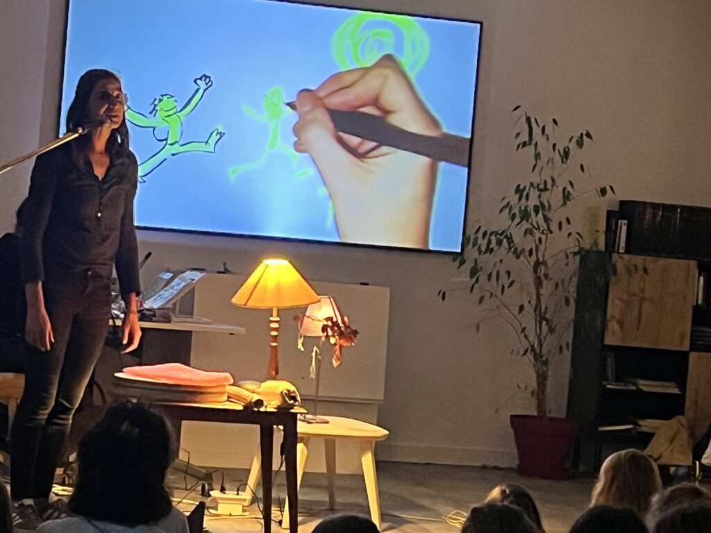 spectacle dessiné avec conteuse